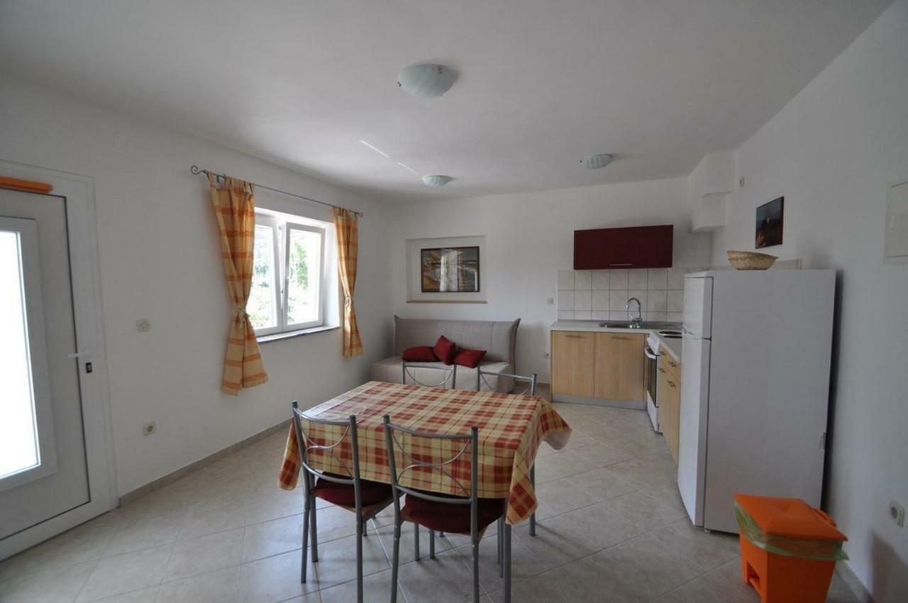 Apartment In Vrbnik/Insel Krk 36796 Eksteriør bilde